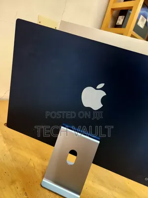 New Desktop Computer Apple iMac M1 8GB Apple M1 Pro SSD 256GB