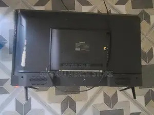 Saachi 32"inches Digital TV (Faulty Screen)