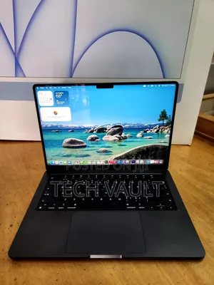 New Laptop Apple MacBook Pro 2023 M3 18GB Apple M3 Pro SSD 512GB