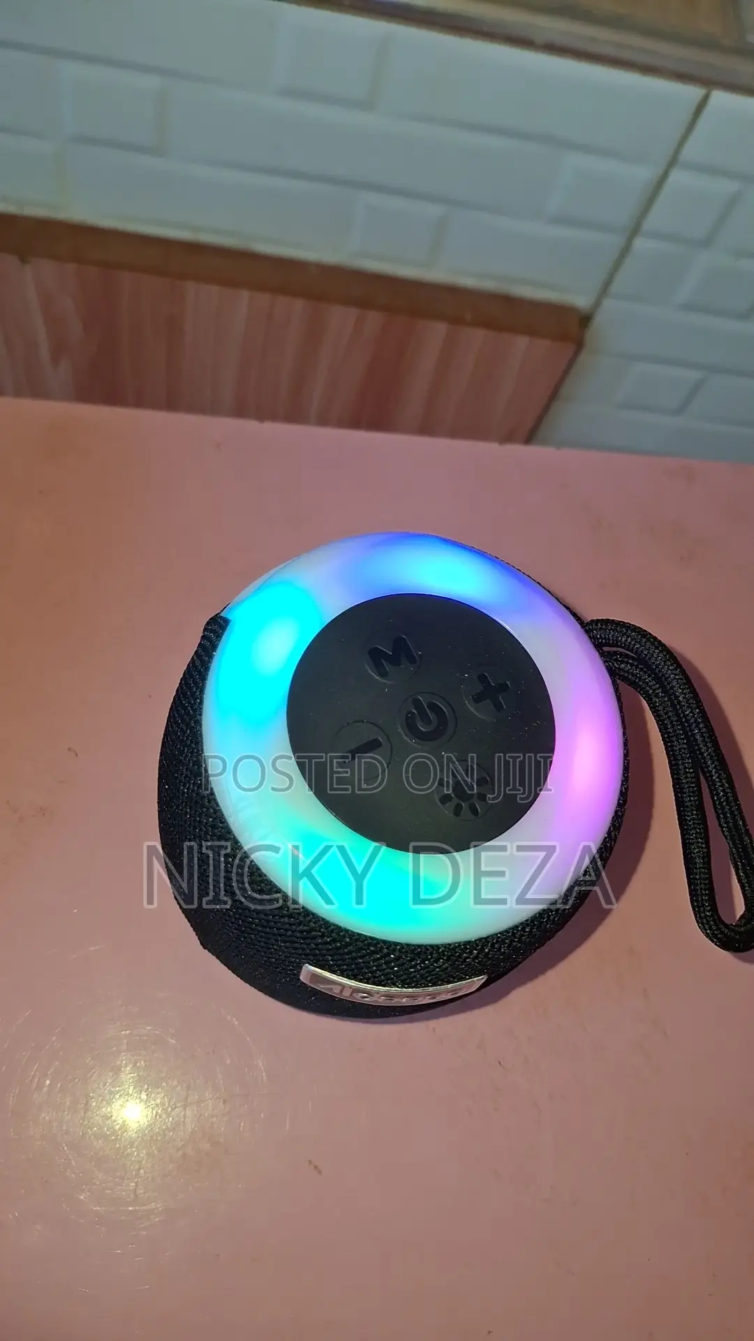 Aldeepo AD-S96 Bluetooth Speaker
