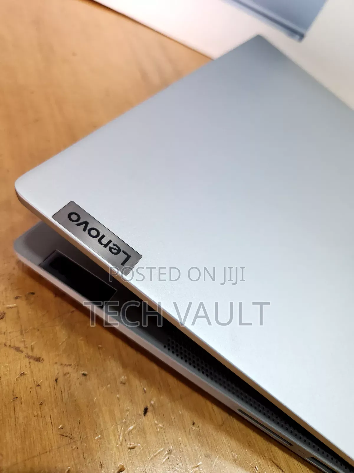New Laptop Lenovo IdeaPad U430p 8GB Intel Core i5 SSD 256GB