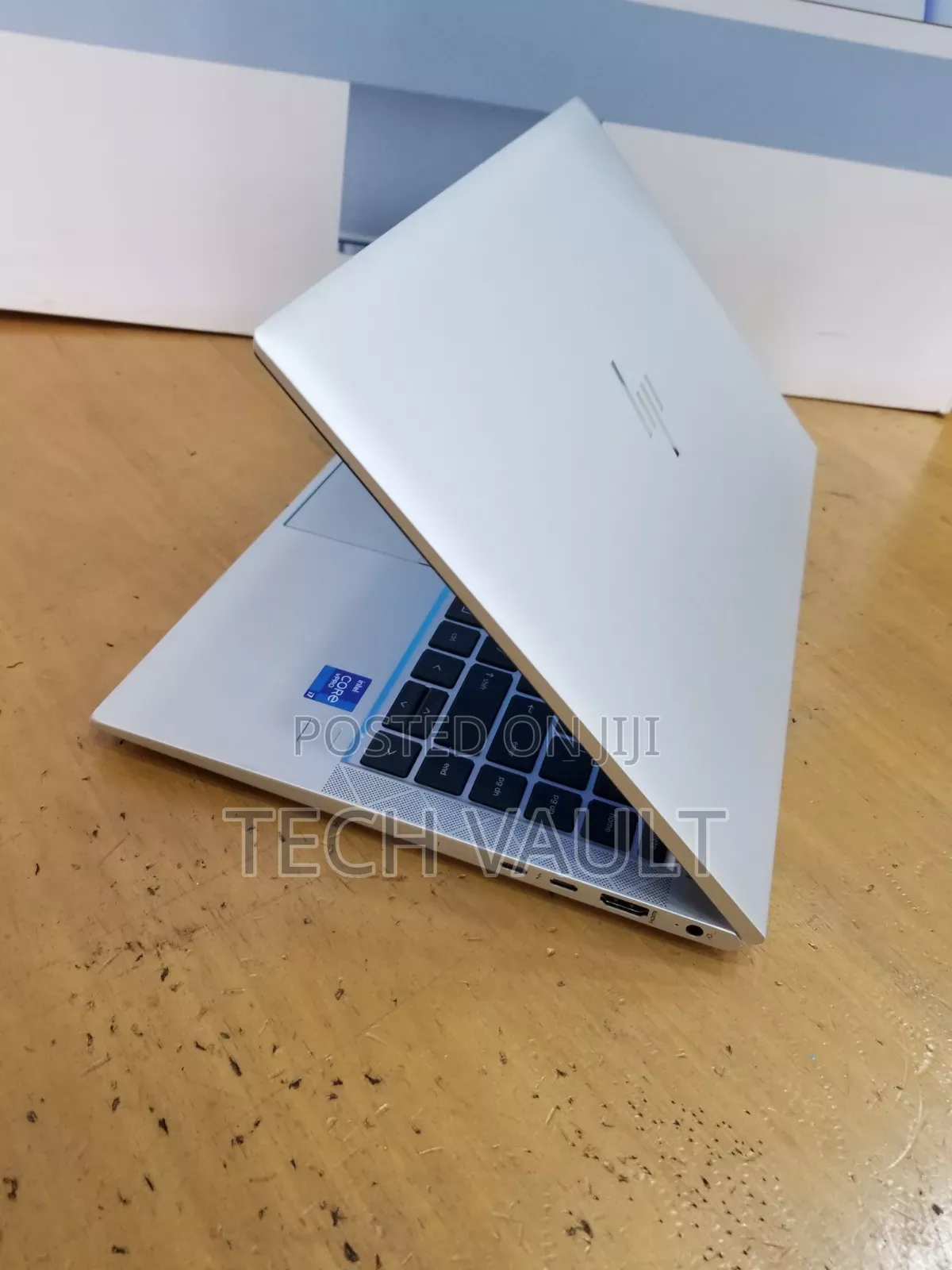 New Laptop HP EliteBook 840 G8 16GB Intel Core i7 SSD 512GB