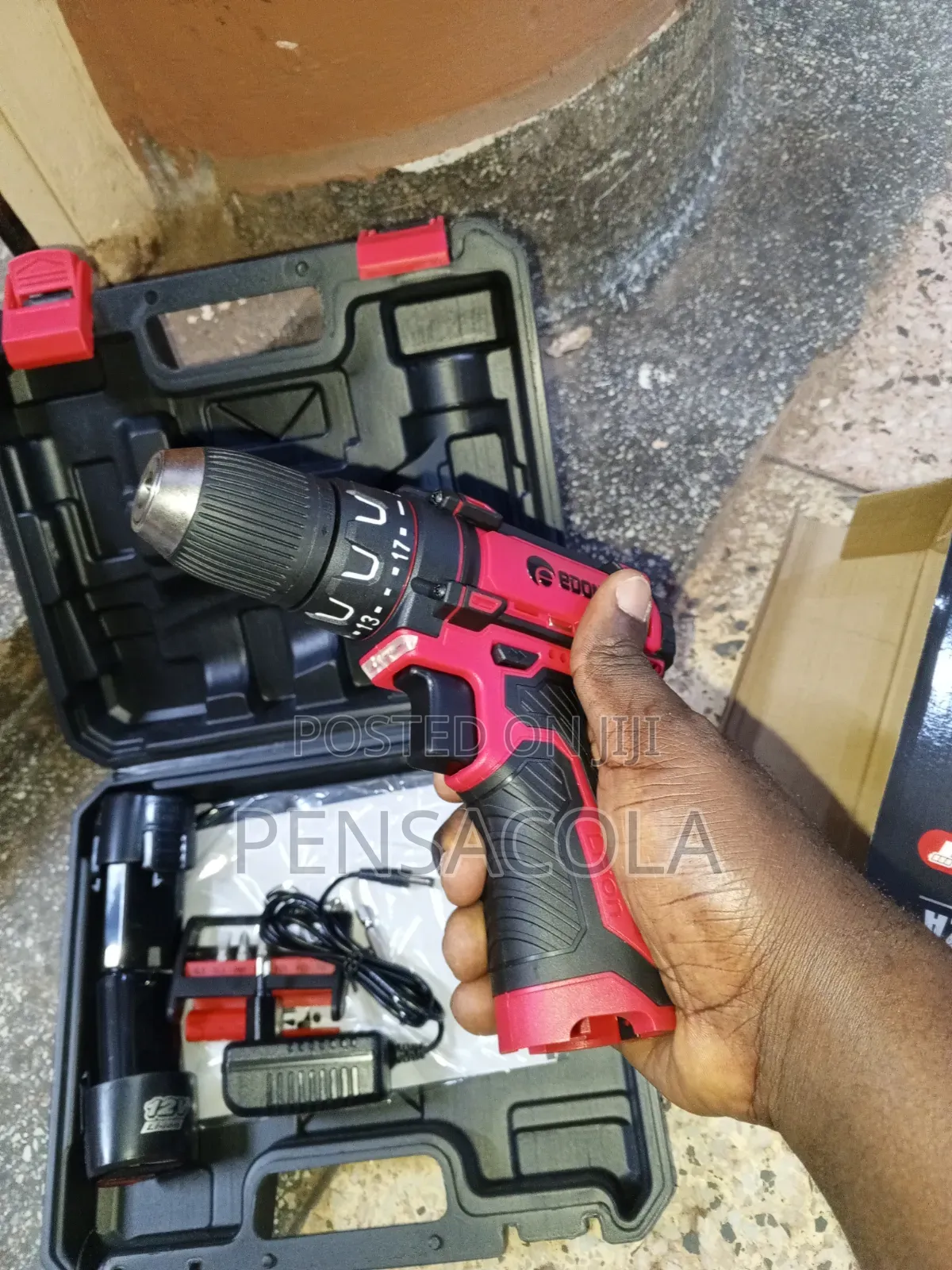 12v (Volts) Edon Dril