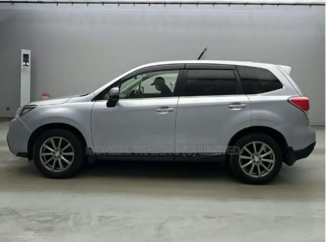 Subaru Forester 2016 Silver