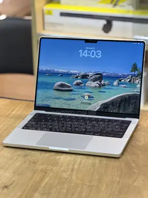 Laptop Apple MacBook Pro 2025 M5 16GB Apple M5 SSD 512GB