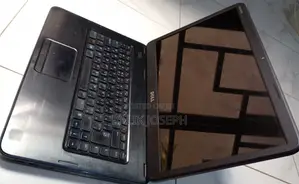 Laptop Dell Inspiron 15 4GB Intel Core i3 HDD+SSD 500GB