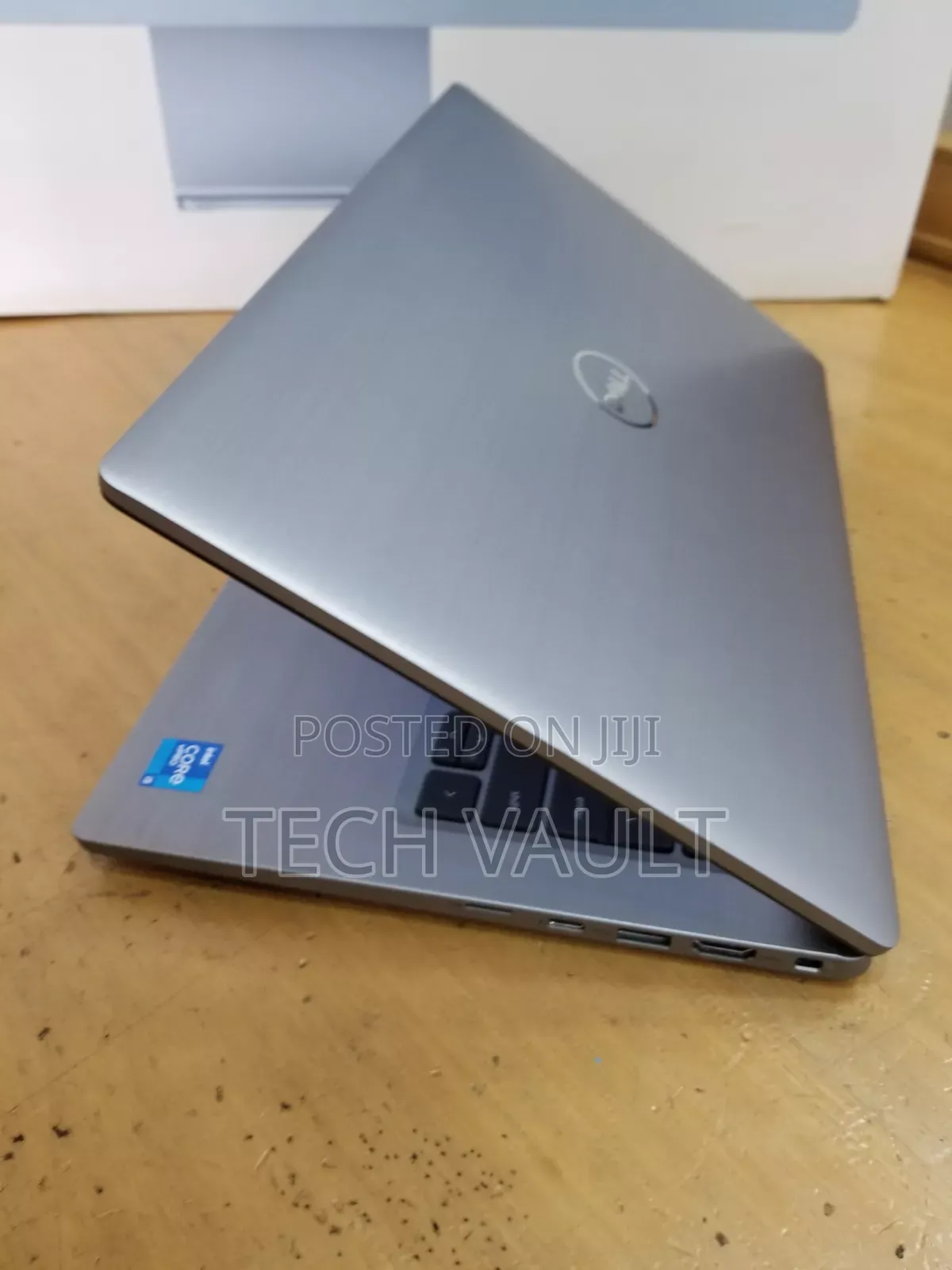 New Laptop Dell Latitude 7420 16GB Intel Core i5 SSD 256GB
