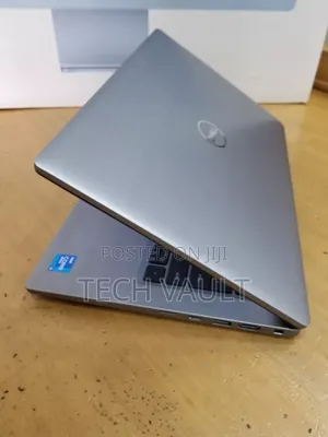 New Laptop Dell Latitude 7420 16GB Intel Core i5 SSD 256GB