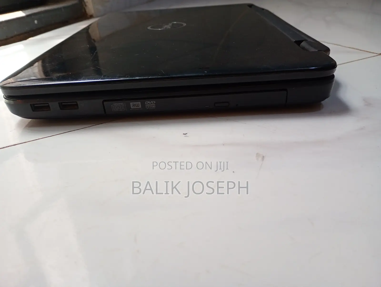 Laptop Dell Inspiron 15 4GB Intel Core i3 HDD+SSD 500GB