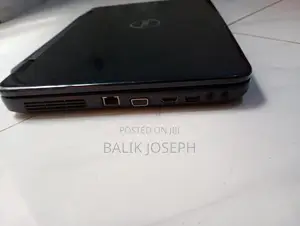 Laptop Dell Inspiron 15 4GB Intel Core i3 HDD+SSD 500GB
