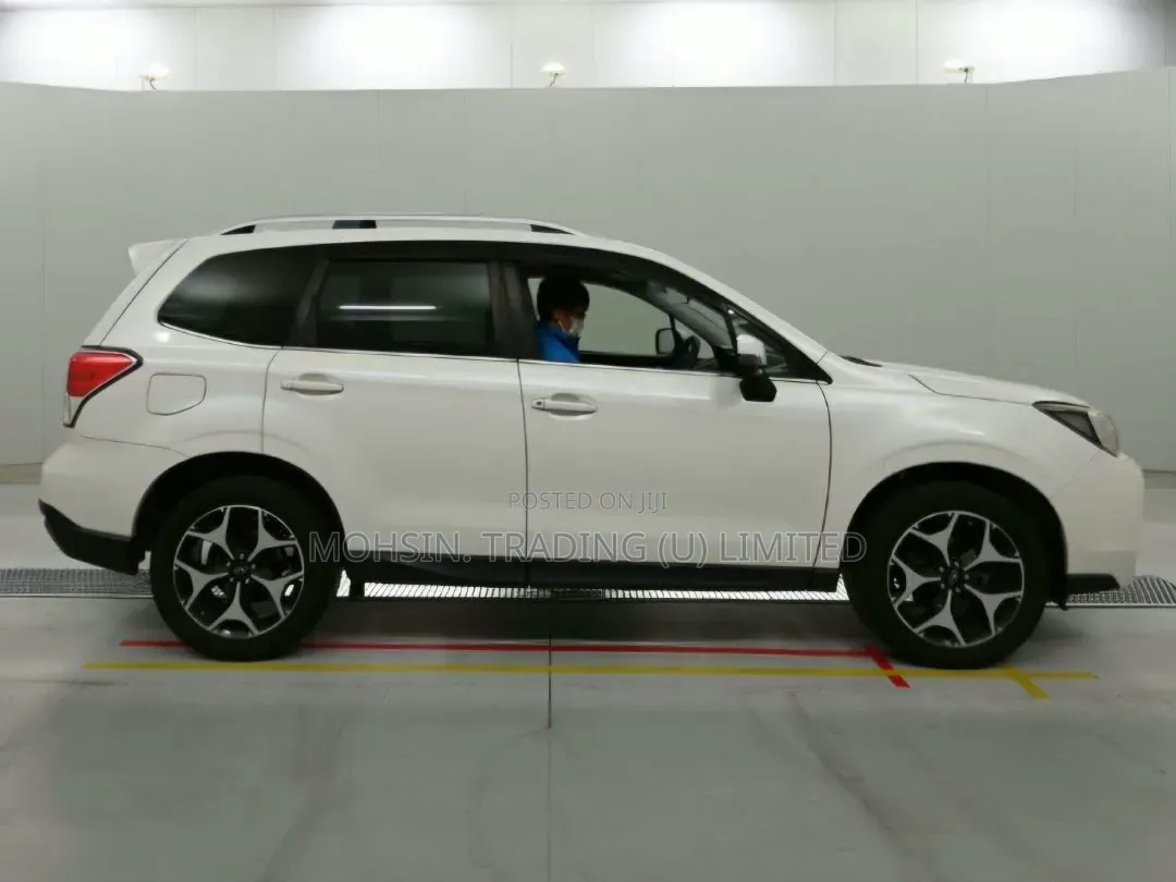 Subaru Forester 2016 White