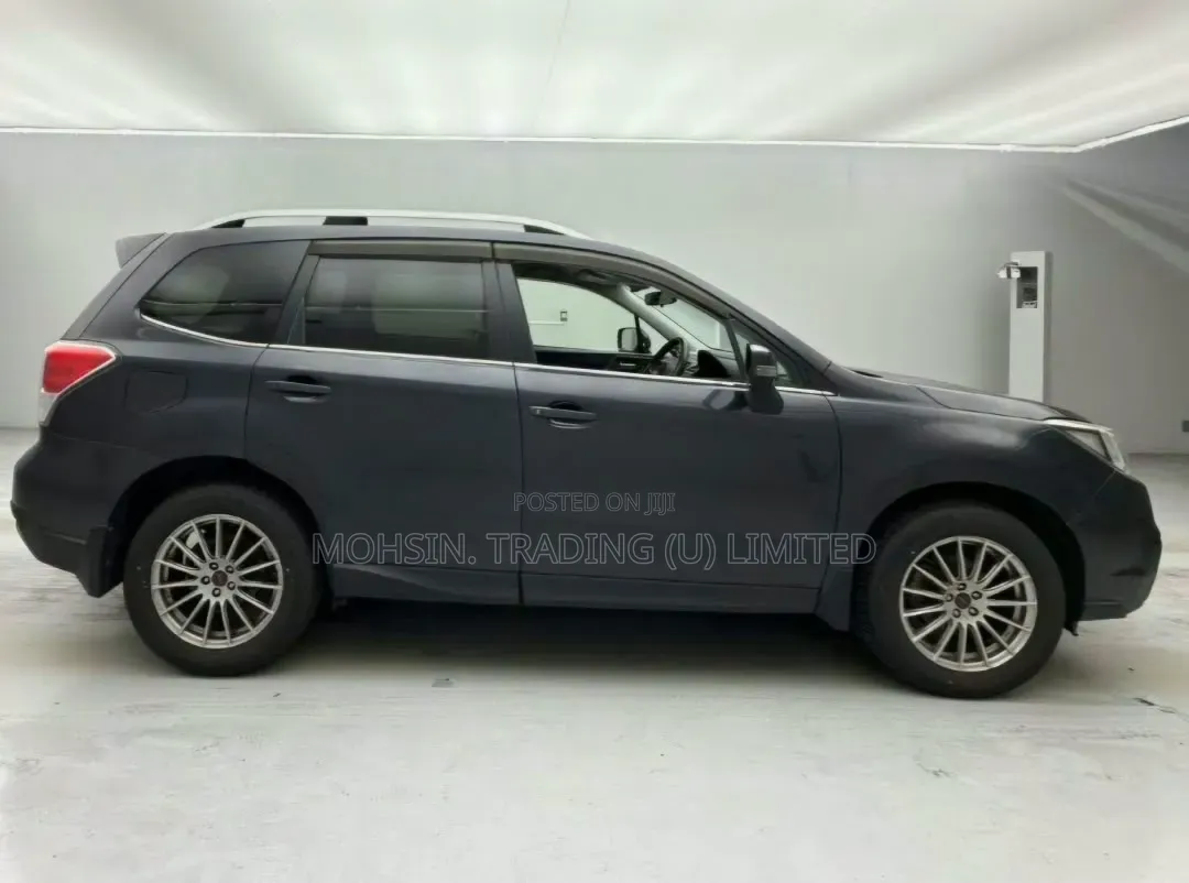 Subaru Forester 2016 Gray