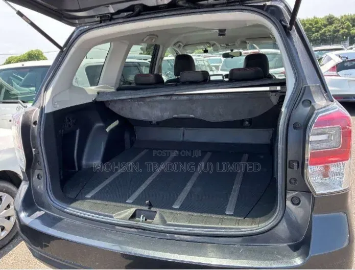 Subaru Forester 2016 Gray