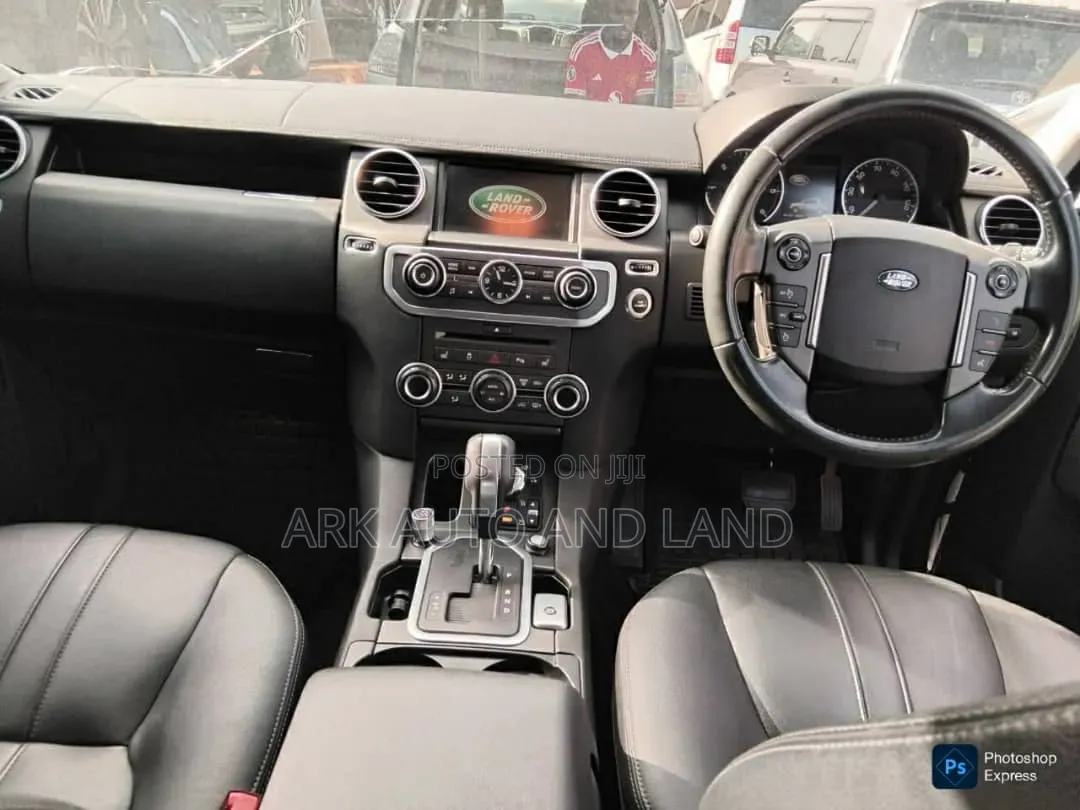 Land Rover Discovery 2017 Gray
