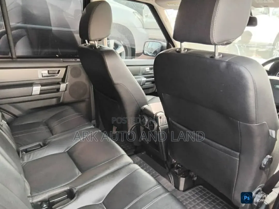 Land Rover Discovery 2017 Gray