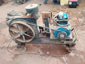 Efficient Compressor Maintenance Technician