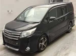 Toyota Noah 2014 Black