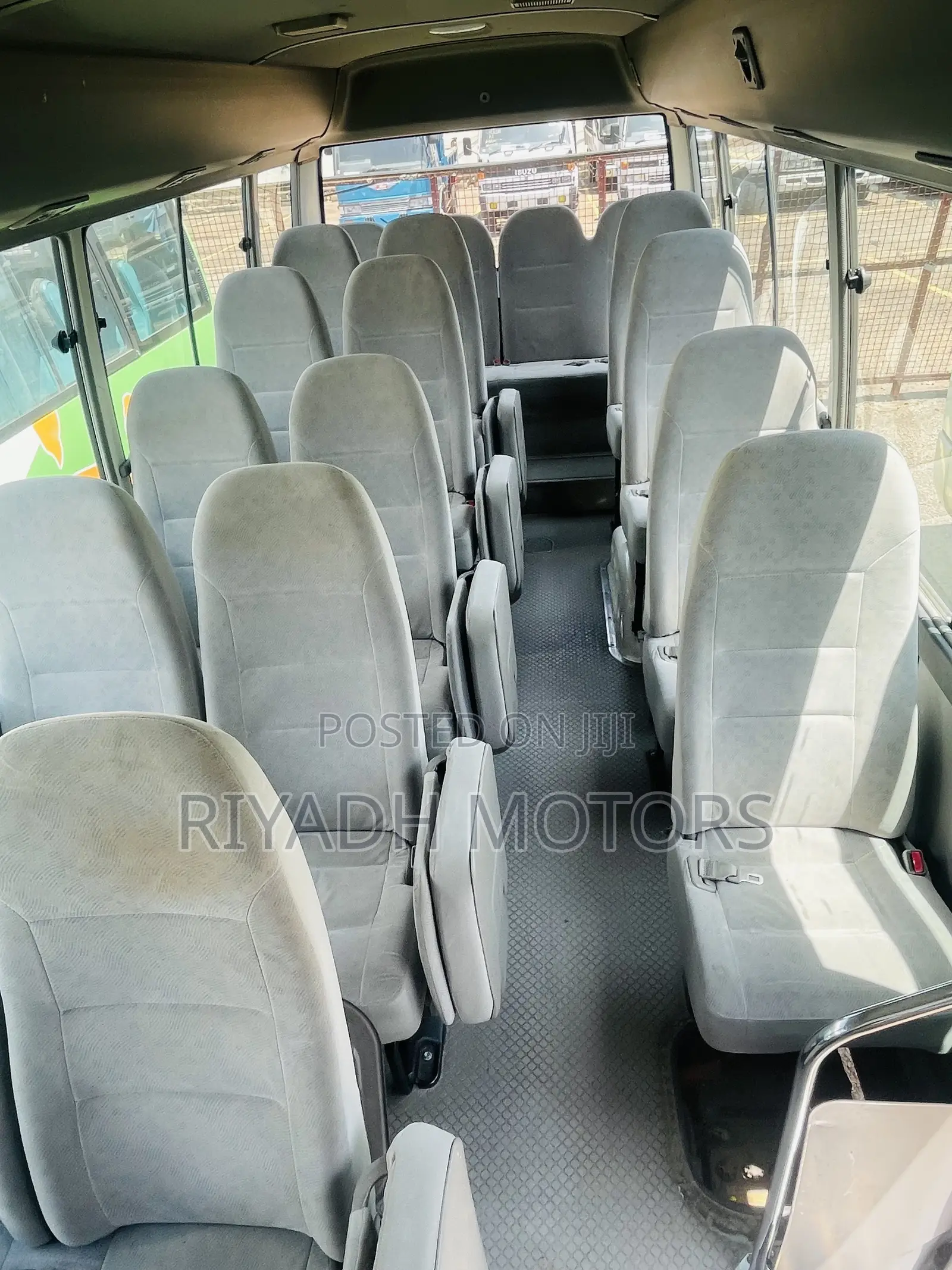 Toyota Coaster 2014 Orange