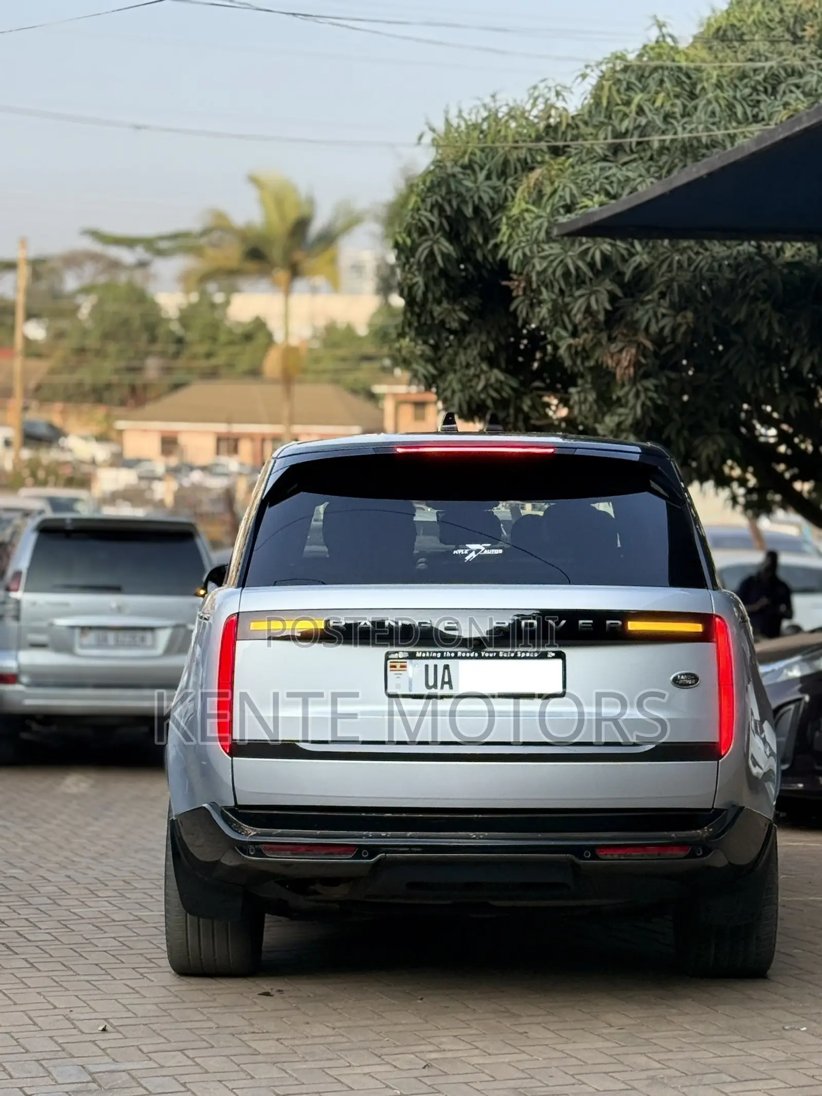 Land Rover Range Rover Vogue 2023 Silver