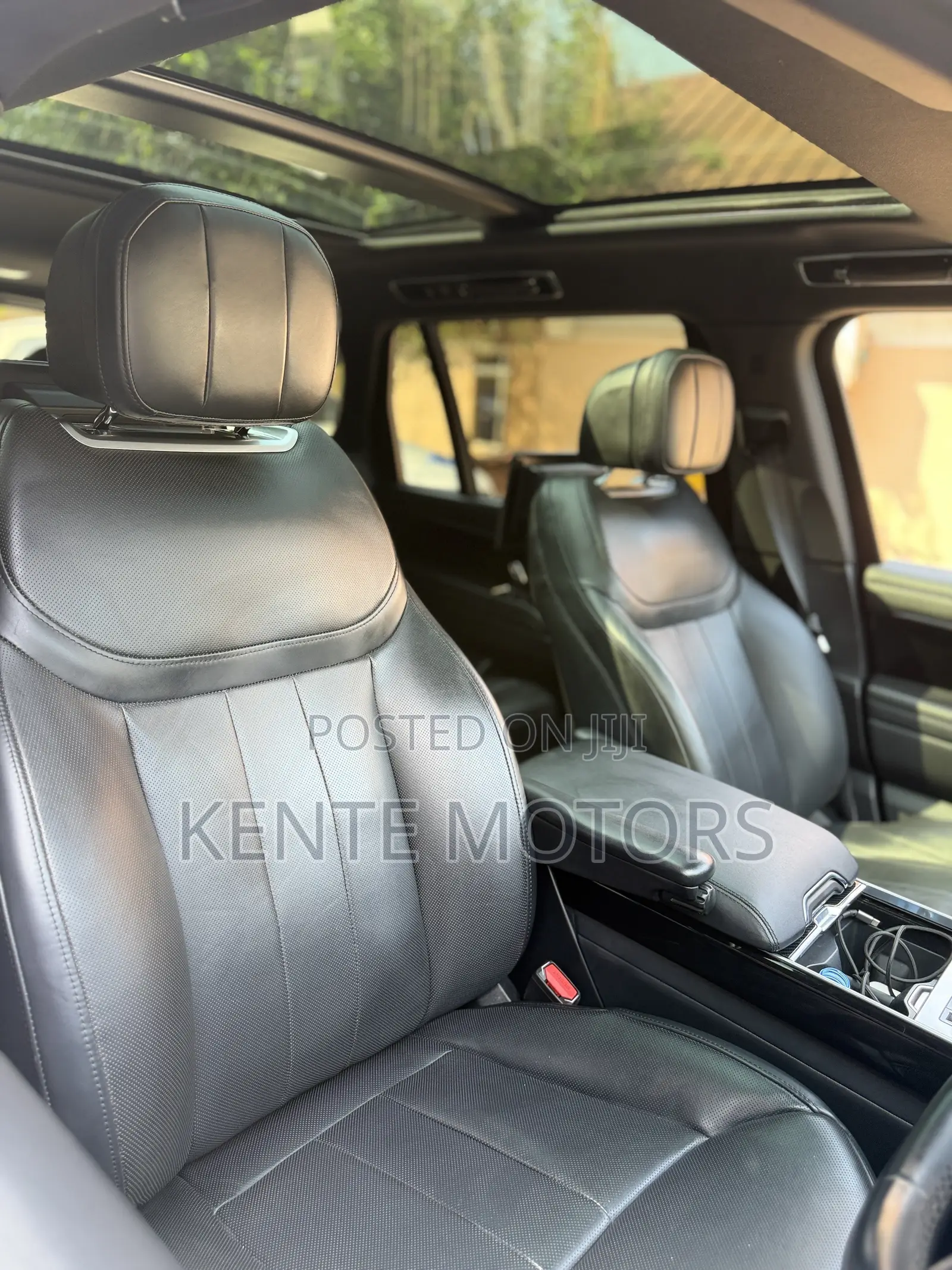 Land Rover Range Rover Vogue 2023 Silver