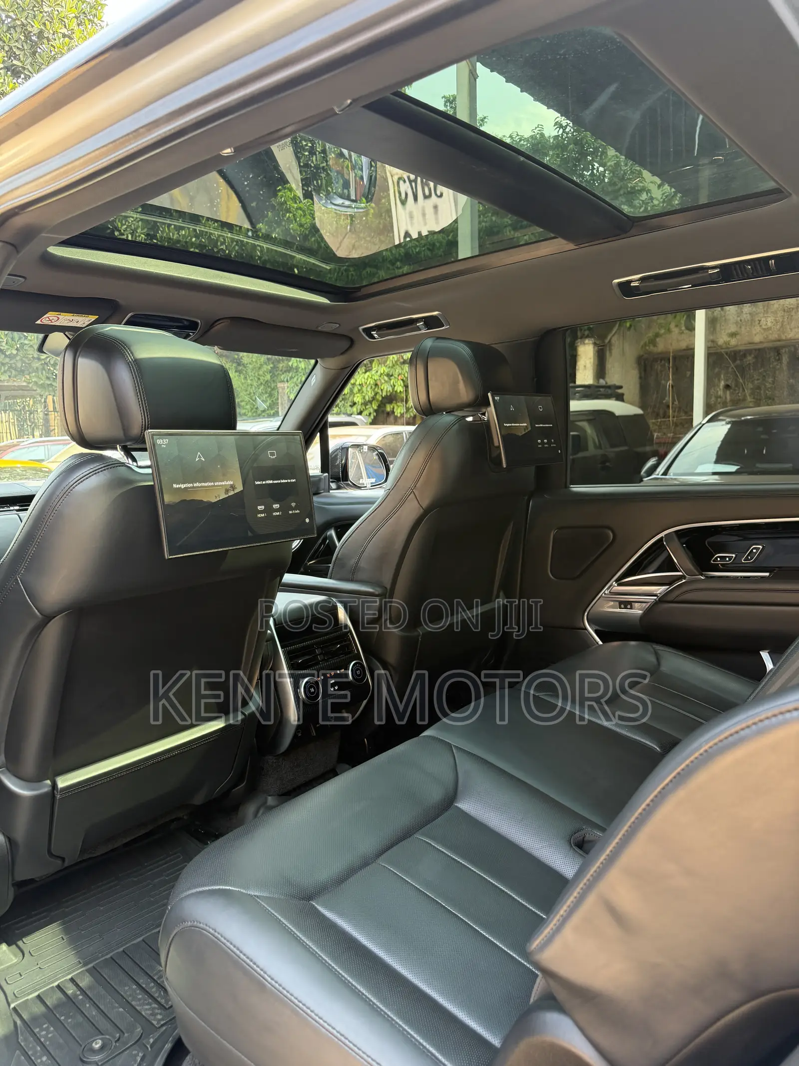 Land Rover Range Rover Vogue 2023 Silver