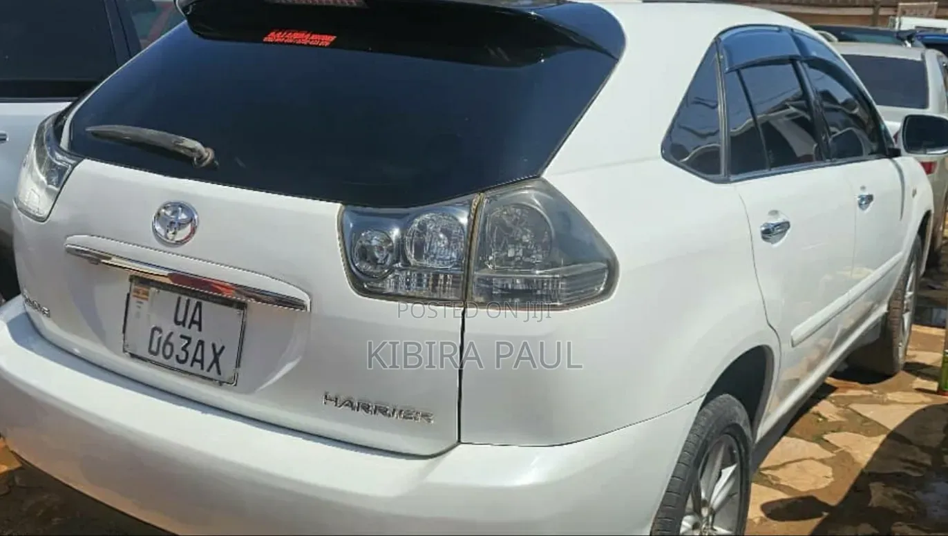 Toyota Harrier 2009 White