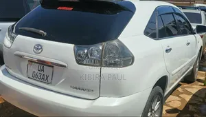 Toyota Harrier 2009 White