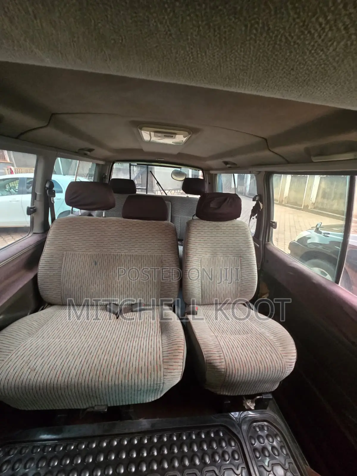 Toyota HiAce 1998 Blue
