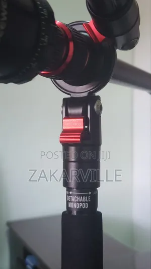 Neewer Tripod (Detachable to Monopod)