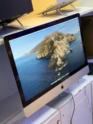 Desktop Computer Apple iMac 8GB Intel Core i5 HDD+SSD 1T