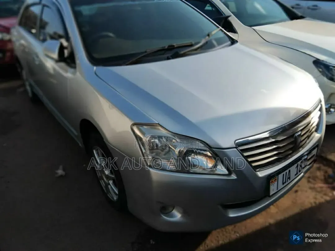 Toyota Premio 2010 Silver