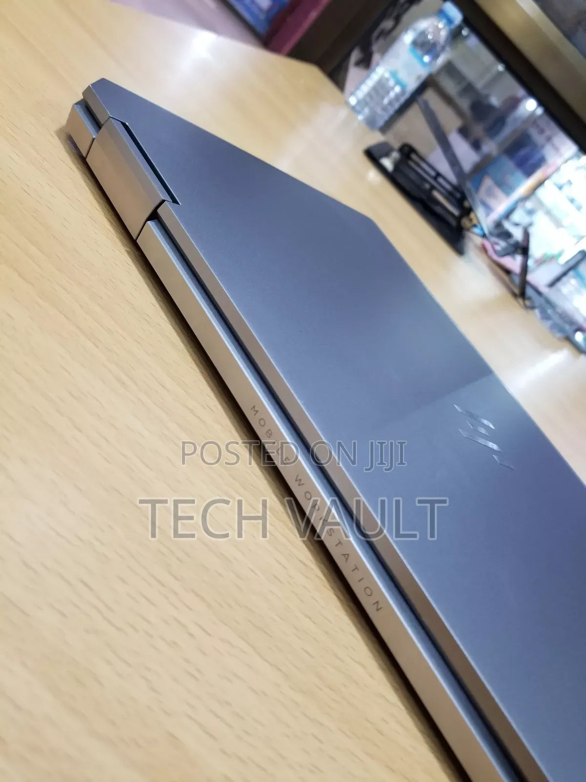 New Laptop HP ZBook Studio x360 15 G6 16GB Intel Xeon SSD 512GB