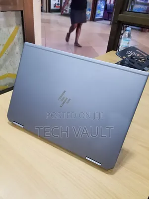 New Laptop HP ZBook Studio x360 15 G6 16GB Intel Xeon SSD 512GB