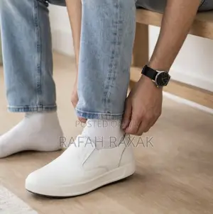 Original White Ecco Slip-on Casual Leather Sneakers