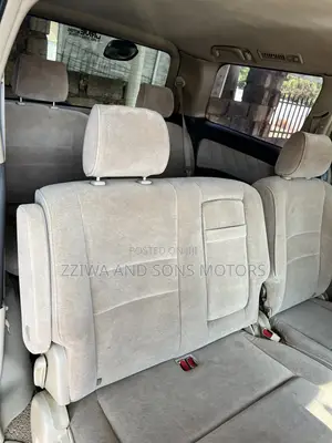Toyota Alphard 2.4 Petrol AWD 2006 Black