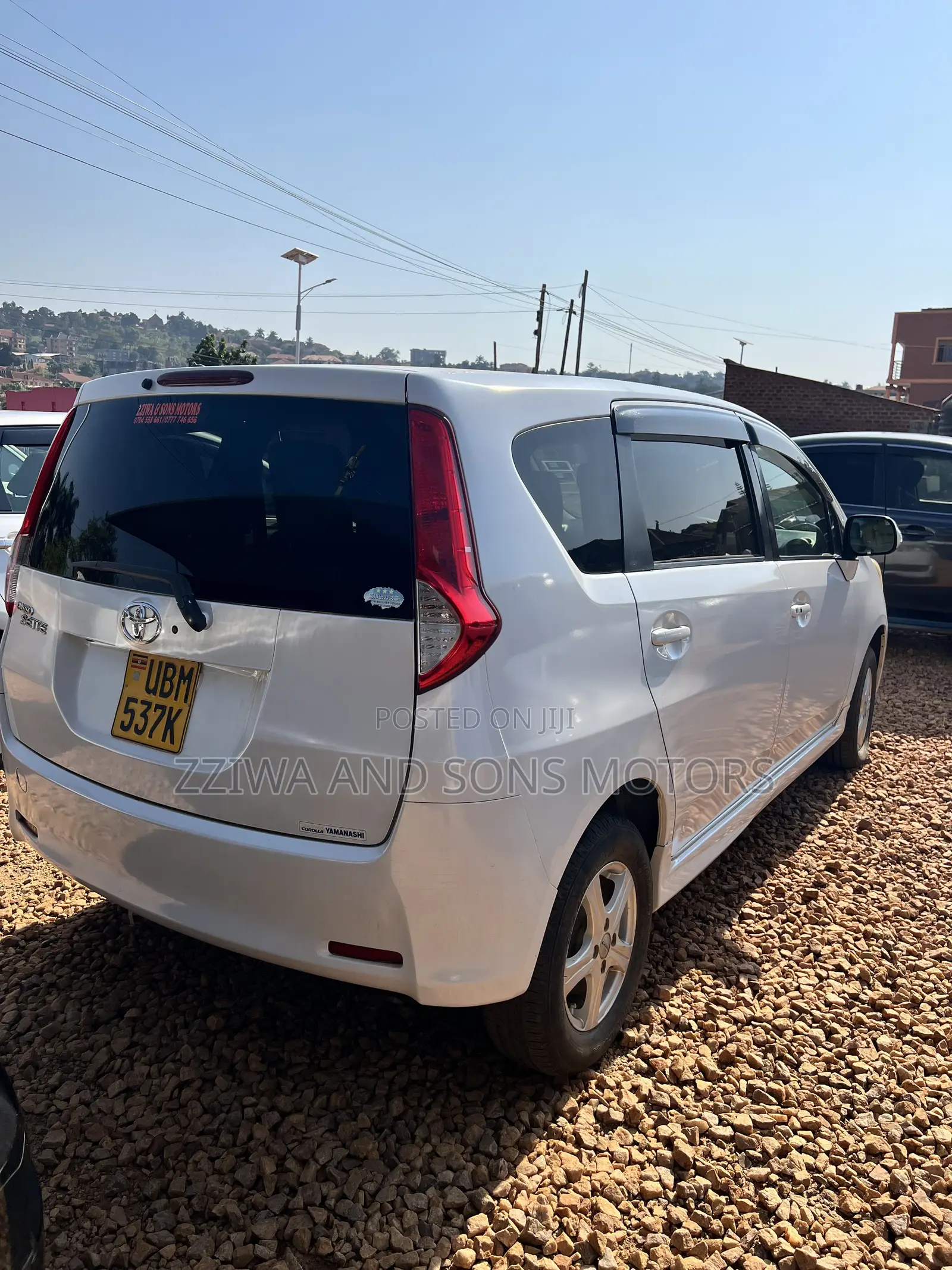 Toyota Passo Sette 1.5 AWD 2012 White