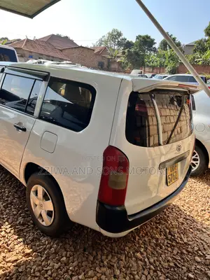 Toyota Probox 1.5 DX 4WD 2015 White