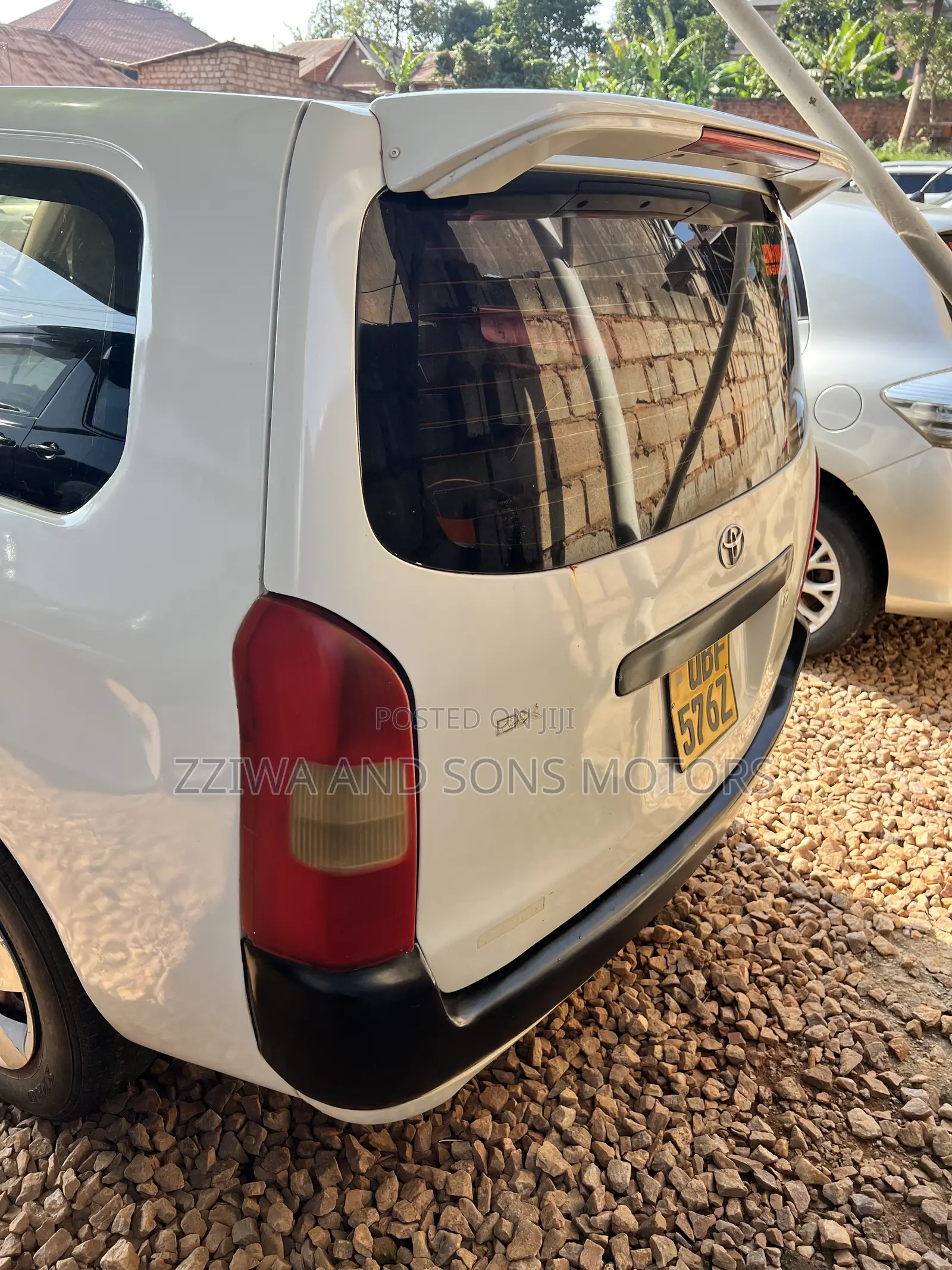 Toyota Probox 1.5 DX 4WD 2015 White