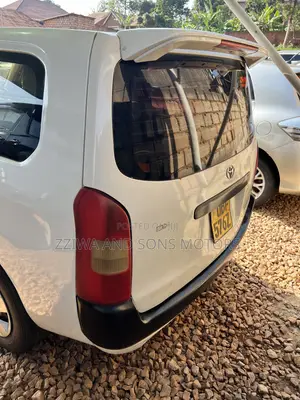 Toyota Probox 1.5 DX 4WD 2015 White