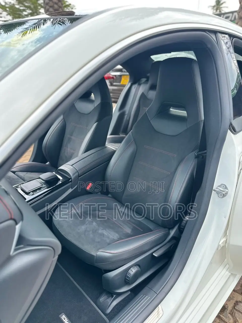 Mercedes-Benz CLA-Class 2022 White