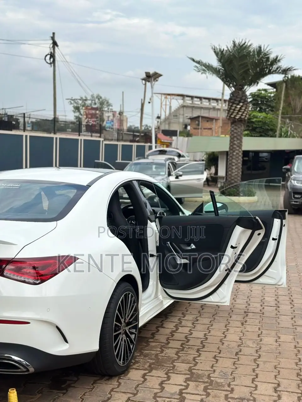 Mercedes-Benz CLA-Class 2022 White