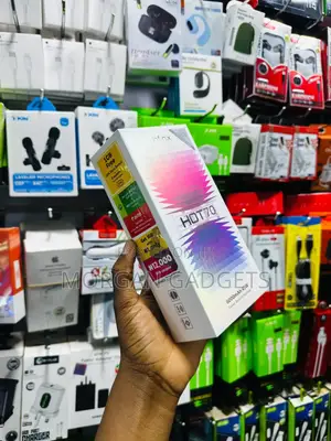 New Infinix Hot 70 128 GB Blue