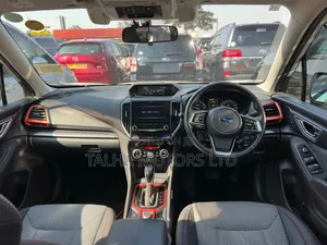 Subaru Forester 2018 White