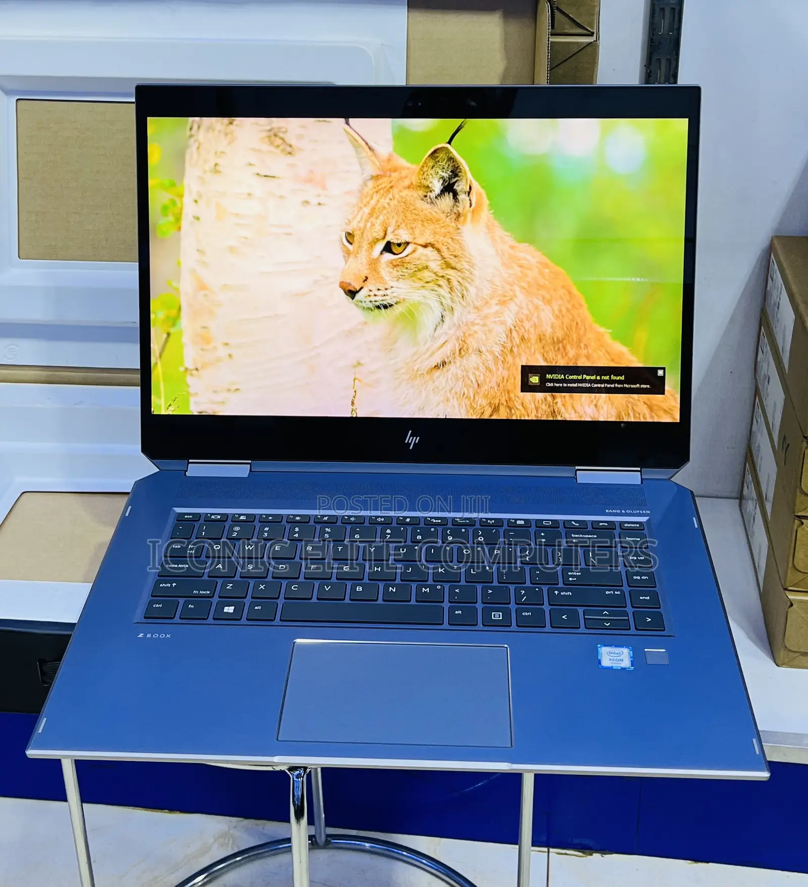 New Laptop HP ZBook Studio x360 15 G6 16GB Intel Xeon SSD 512GB
