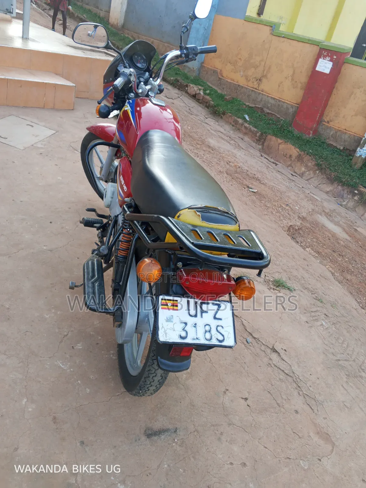 Bajaj CT 125X 2023 Red