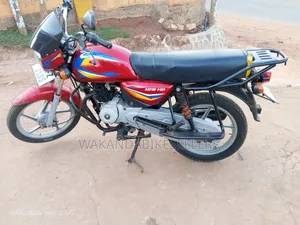 Bajaj CT 125X 2023 Red