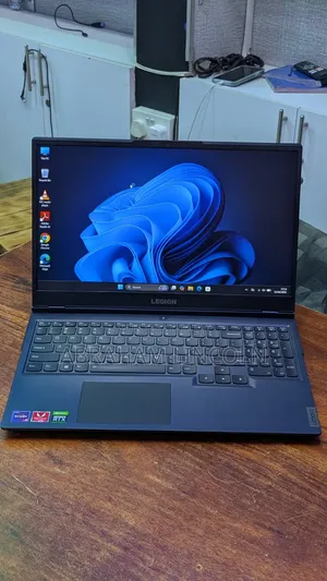 New Laptop Lenovo Legion 5i 16GB AMD Ryzen 5 SSD 512GB