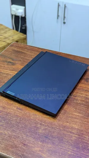 New Laptop Lenovo Legion 5i 16GB AMD Ryzen 5 SSD 512GB