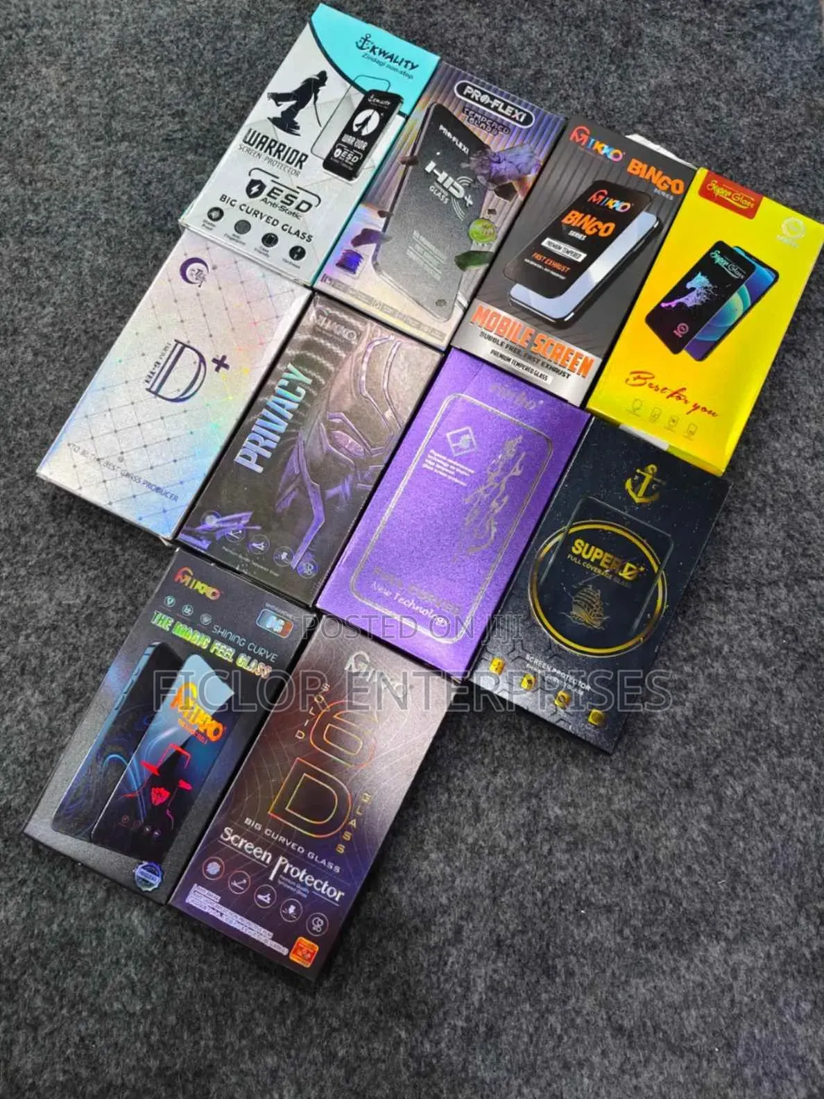  iPhone Screen Protectors — Keep Your Screen Looking New!