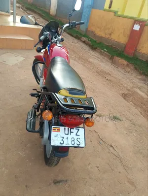 Bajaj CT 125X 2023 Red